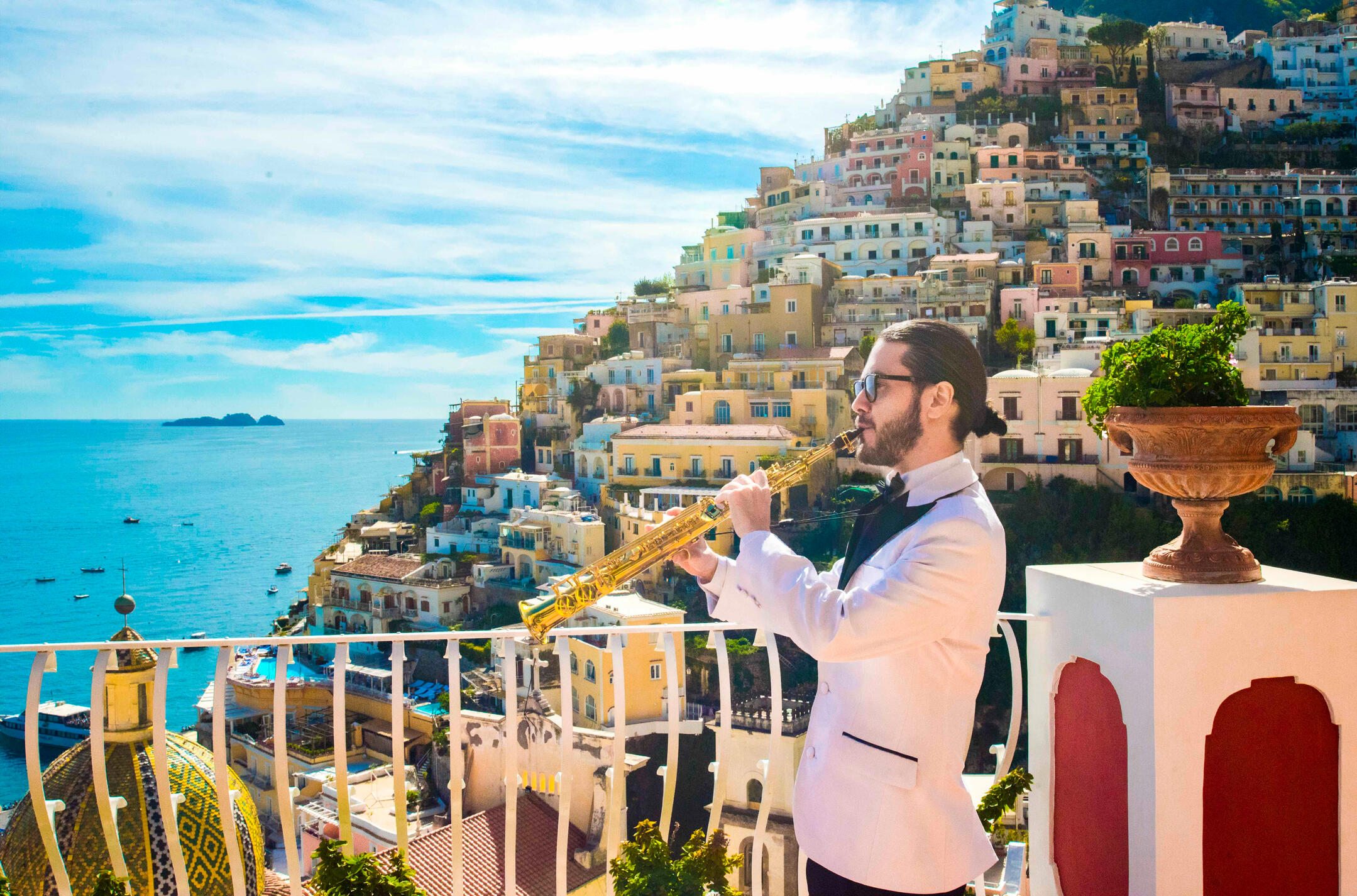 tuscany wedding sax and DJ